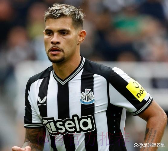 电讯报:纽卡接近和吉马良斯续约 皇马仍在关注他 电讯报:纽卡接近和吉马良斯续约 皇马仍在关注他